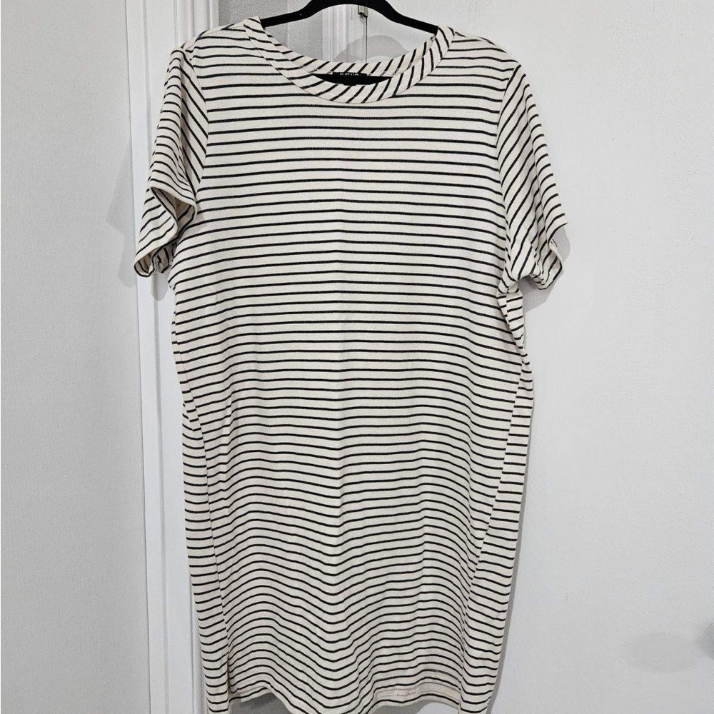 Buffalo XL stripped dress.